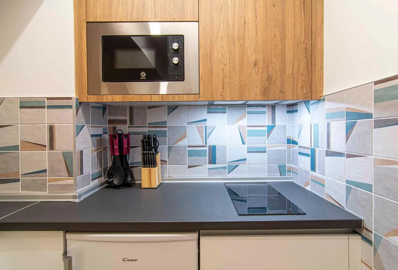 Apartamentos 1 Abril Málaga Spanien
