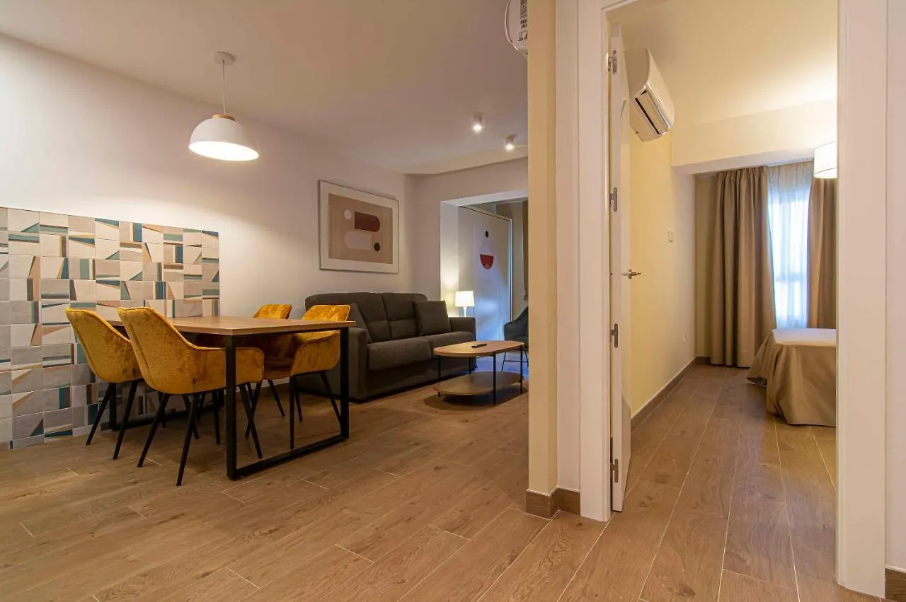 Apartamentos 1 Abril Malaga