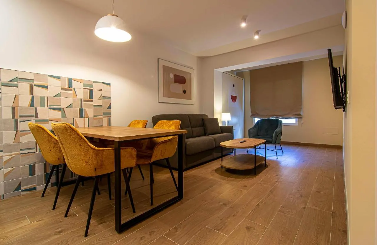 Appartement Apartamentos 1 Abril Málaga Spanje