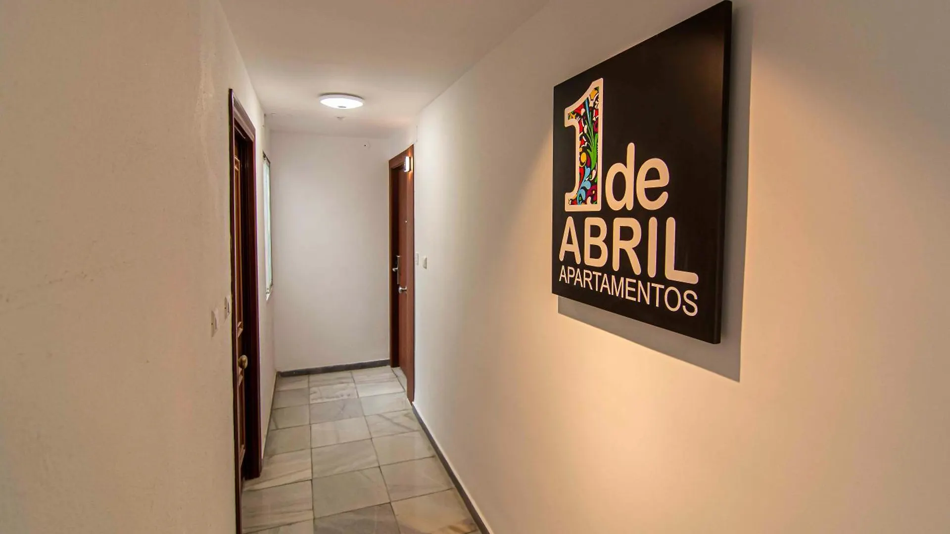 Apartment Apartamentos 1 Abril Malaga